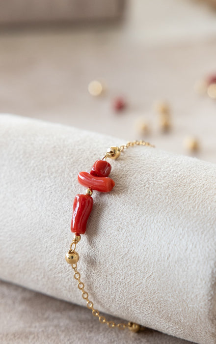 Bracelet chaîne boule de 20 cm avec bonhomme croix de 25 mm.